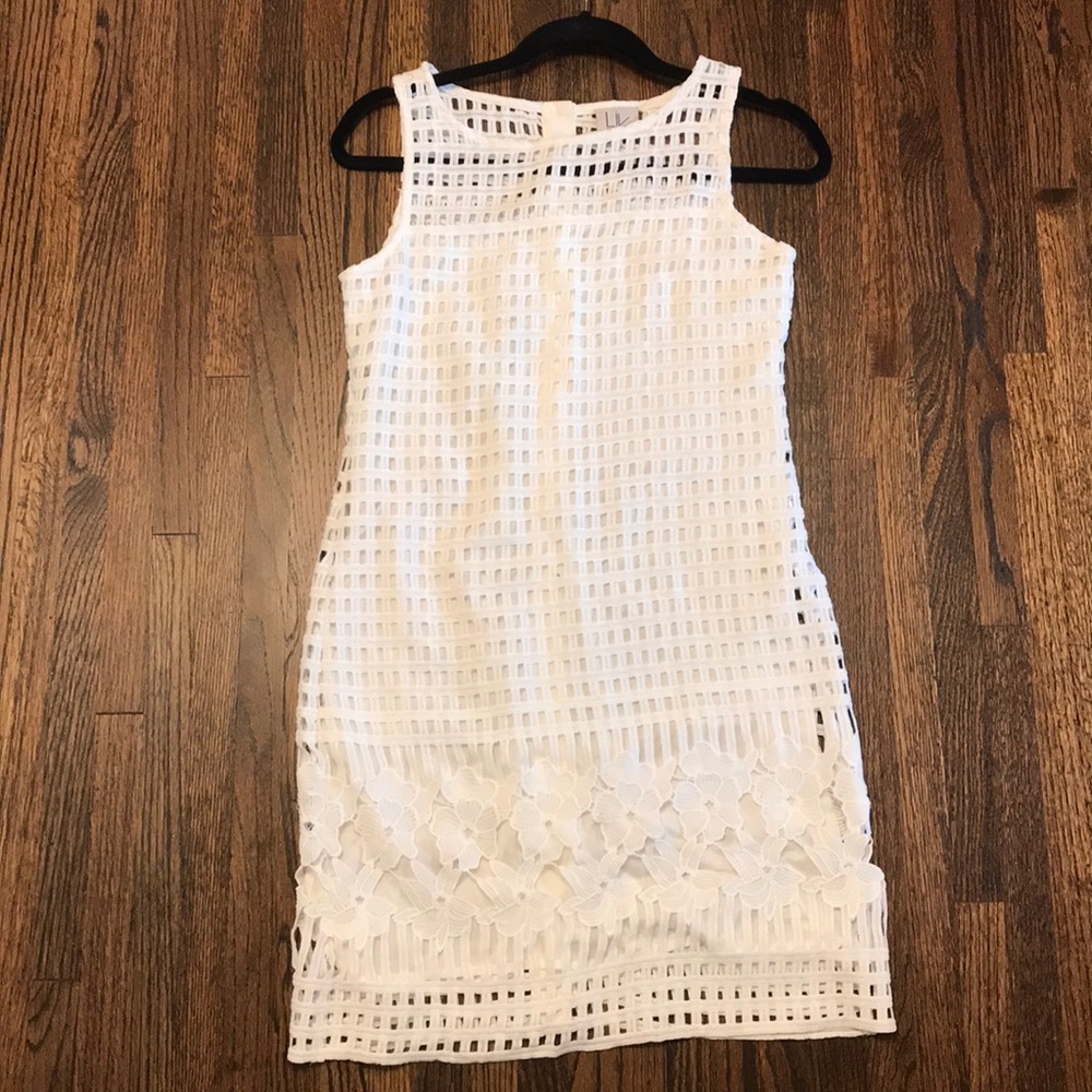 Lace white dress